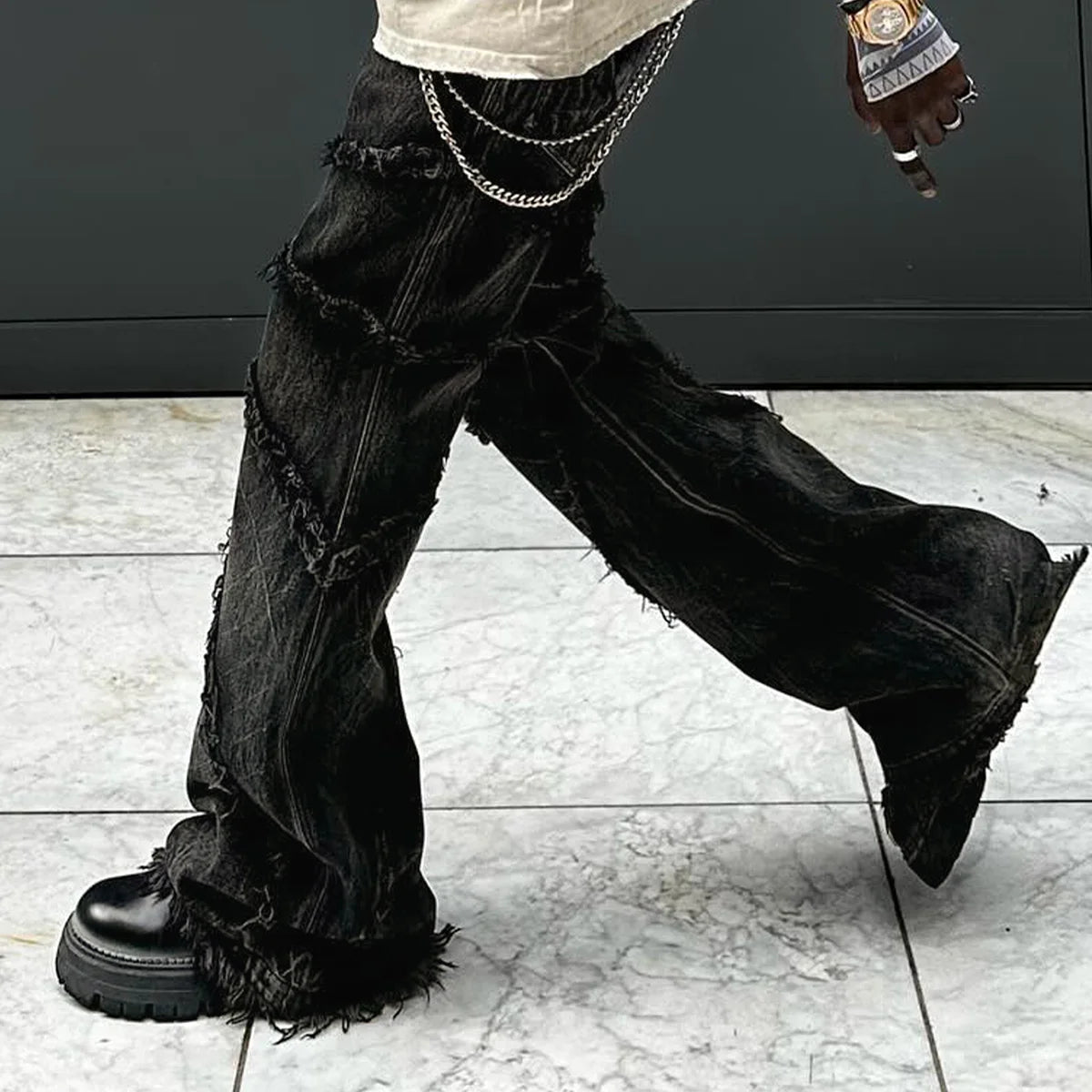 Hot Sale Hip Hop Customized High Quality Distressed Black Baggy Denim Pants Men's Loose Fit Streetwear Stack Jeans